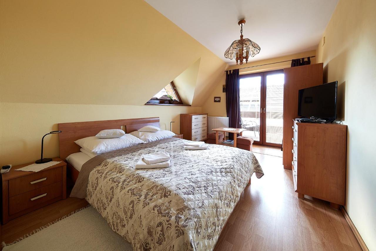 Apartament 1010 M Zab Exterior photo